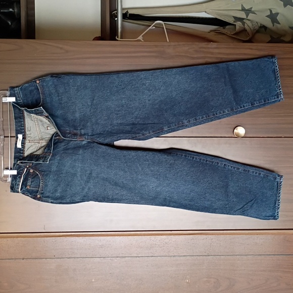 Moussy Denim - Moussy Women's Jeans Deep Indigo, Curvy Hip, Straight Leg.